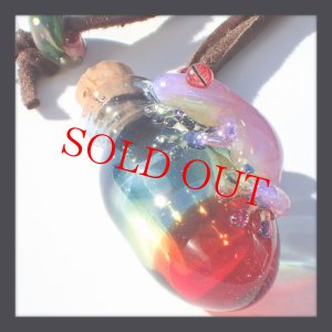 画像1: kengtaro ケンタロー ☆ ガラスペンダントトップ＜つぼかえる＞